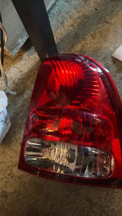 Left tail light trailblazer