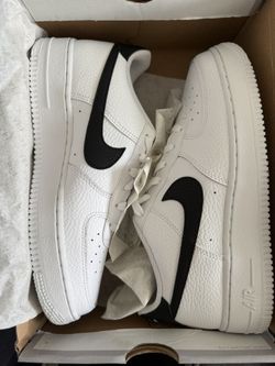 Nike Air Force 1