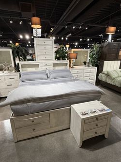 4PC King Storage Bedroom Set