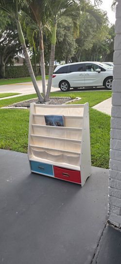 Used Bookshelf