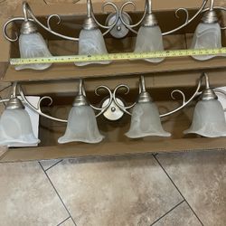 Bathroom Vanity Lights 