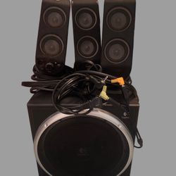 Logitech Speakers z640