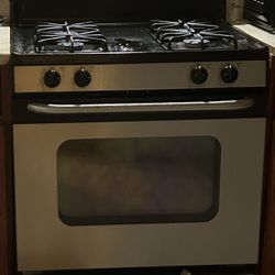 Stainless Stove And Refrigerator 