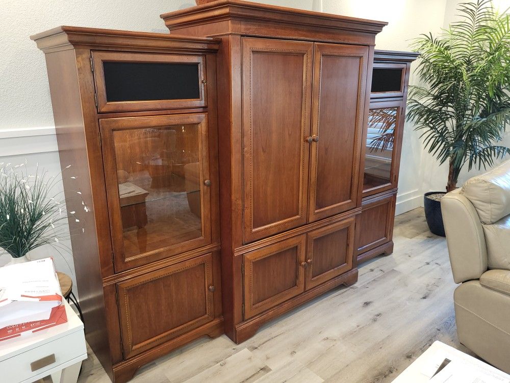 Entertainment Armoire Cherry 3 Piece*Free*