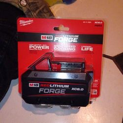 Milwaukee Forge Xc8.0 Batery.