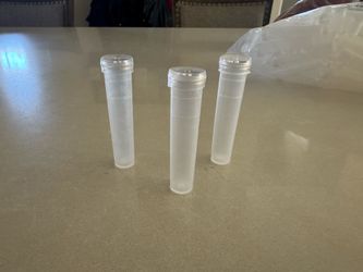 Reusable Clear Plastic Flower Tubes with Lids, 2.8X0.7" - Perfect for Floral Arrangements