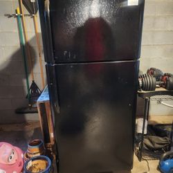 Black Frigidaire Refrigerator (Top And Bottom)