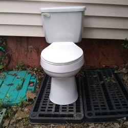 Aqua Source Tall 17" Toilet.
