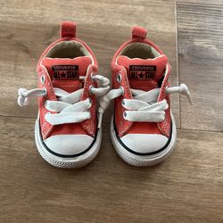 Converse Size 3 Toddler