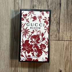 Gucci Bloom Perfume 
