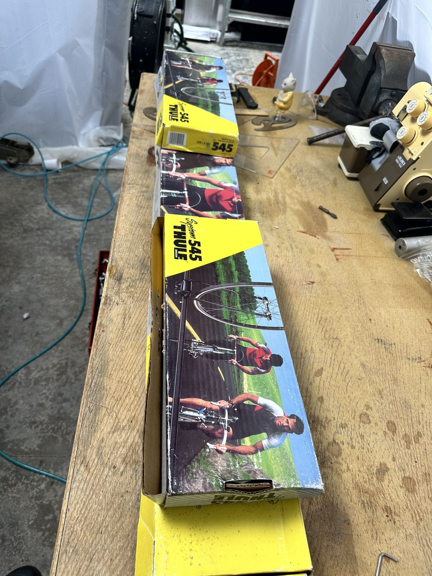 Thule NOS Bike Carrier & 2X Wheel Holders