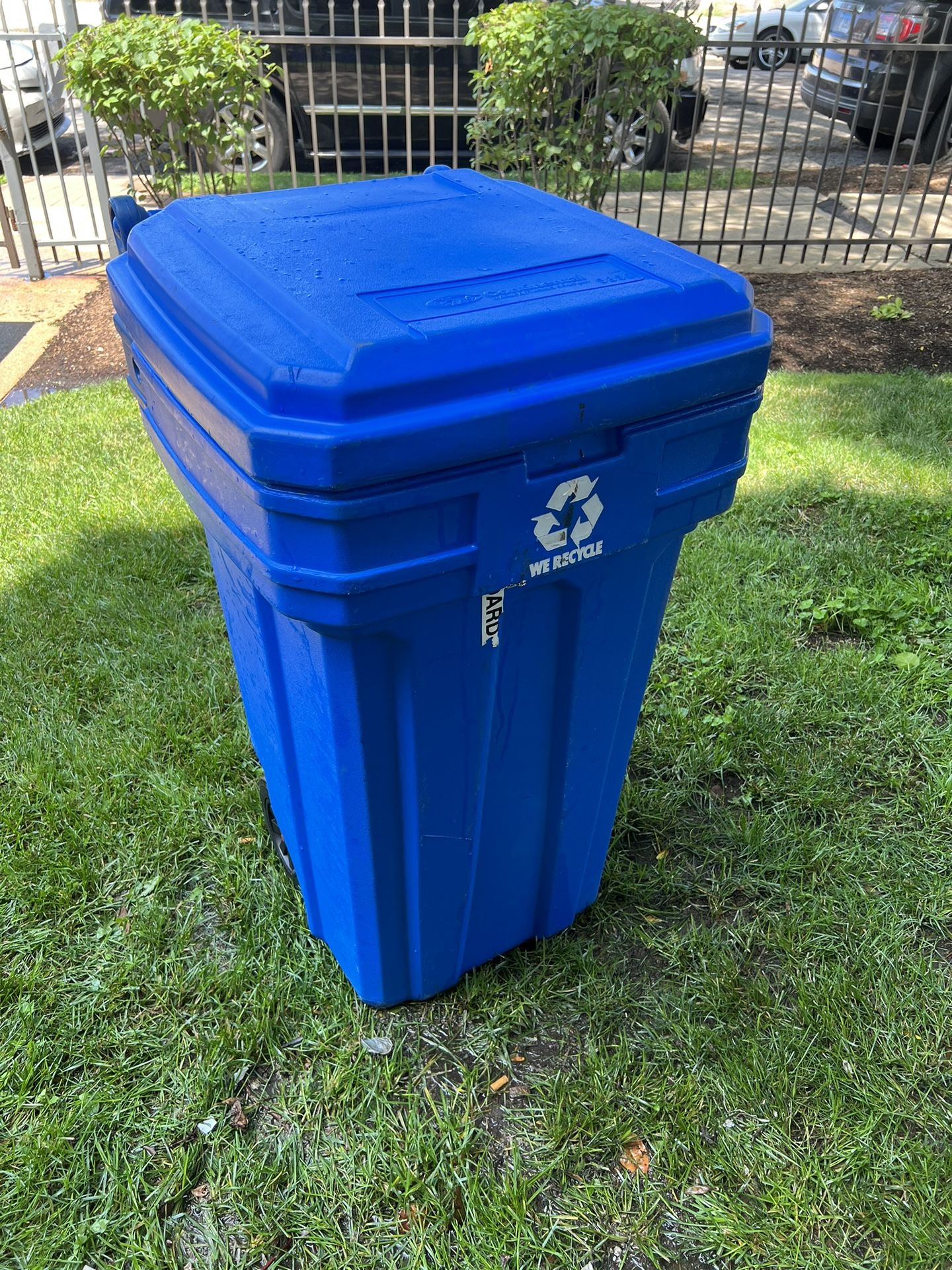 Blue Outdoor Commercial Trash Can with Quiet Wheels and Lid for Sale in