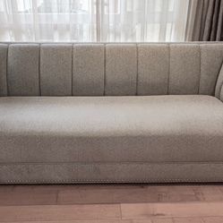 Modern Sofa (one Piece)