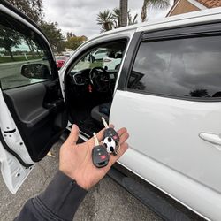 Llaves De Autos / Car Keys 🔑 