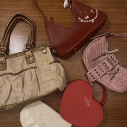 Purses & Bags - Swipe Up With Offers!