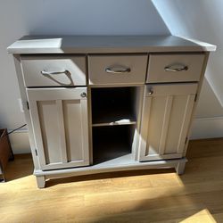 Wood Kitchen Server, 3 Drawers, 2 Cabinets
