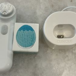 Clinique Sonic System + Refill Cleansing Brush