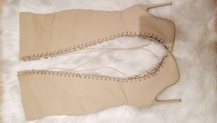 Cream Colored boots Size 7