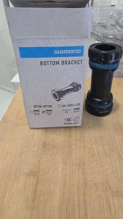 Shimano Dura-Ace R9100 Hollowtech II Italian Bottom Bracket