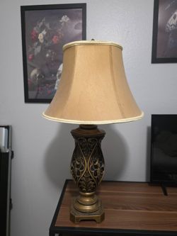 Ornate Bronze-Tone Table Lamp with Shade