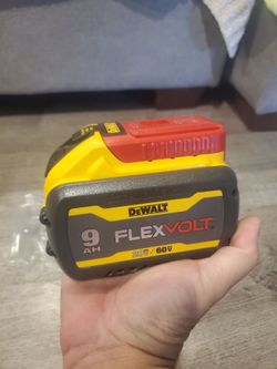 DEWALT
FLEXVOLT 20V/60V MAX Lithium-Ion 9.0Ah Battery