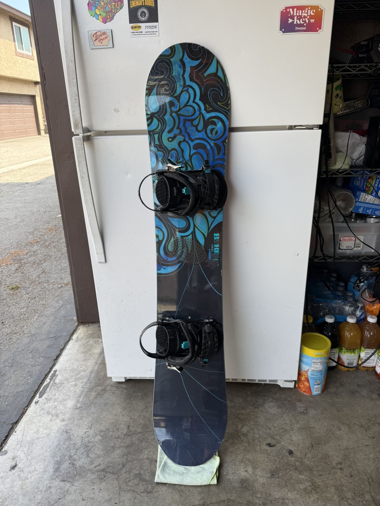 Snowboard w/ Board Bag