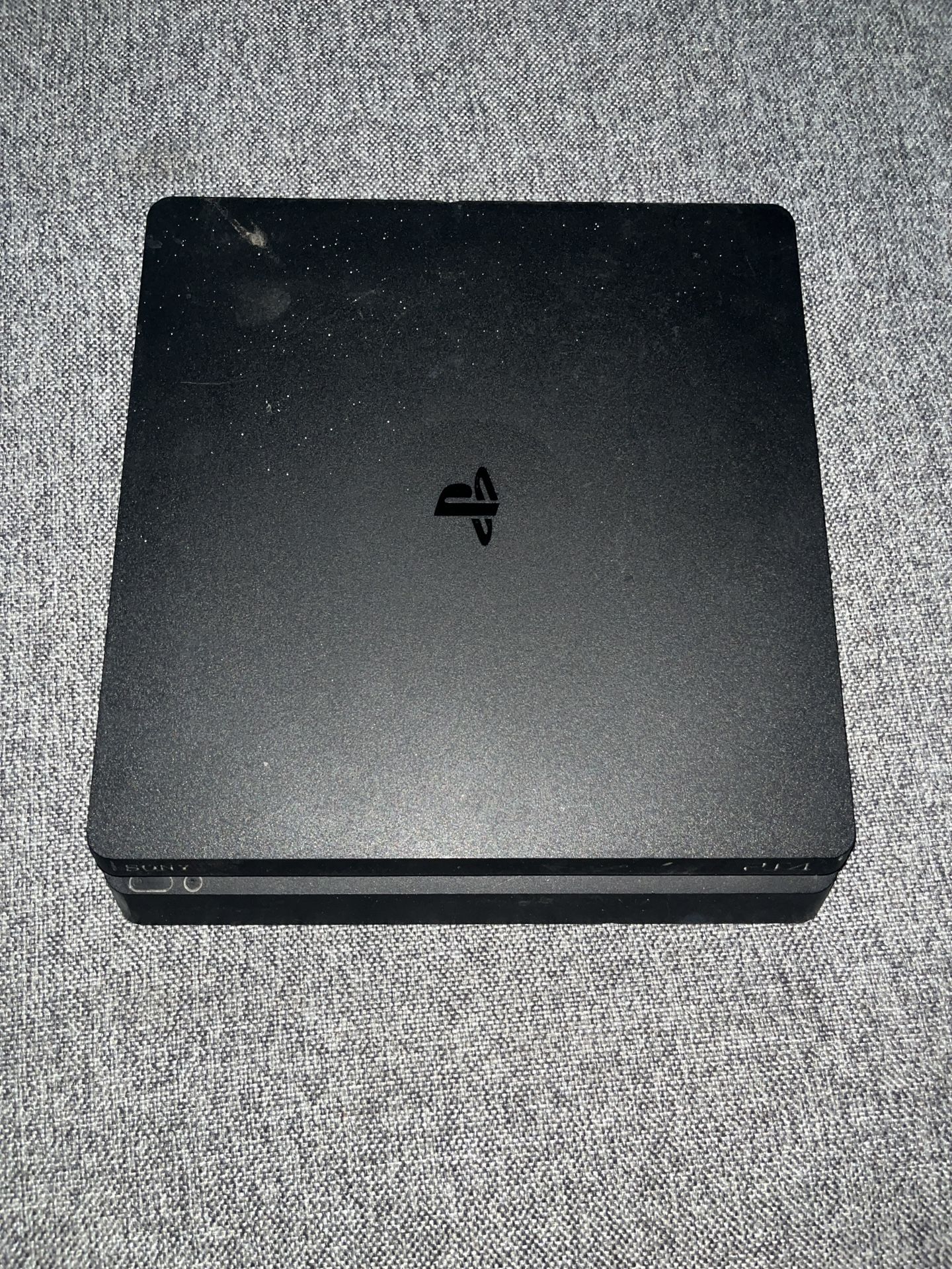Ps4 slim