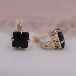 E35- Natural Black Earrings For Women!
