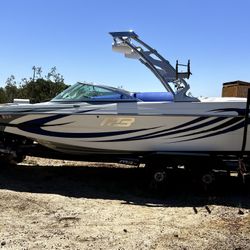 2013 Mb Sport Tomcat 23ft 