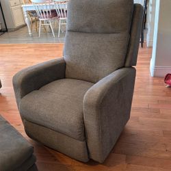 Recliner 