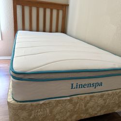 Twin Bed Set – Comfortable & Move-In Ready!