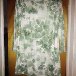Beautiful Ladies NWT Size Large Dress