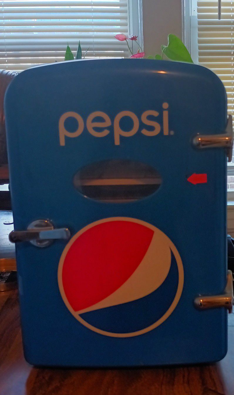Pepsi Mini Fridge 