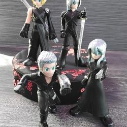 Final Fantasy VII Advent Children Play Arts Series 2. 