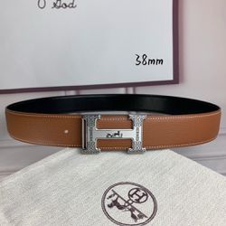 Herme*s Brown Belt With Box 
