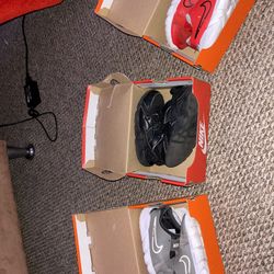 Toddlers nike shoes