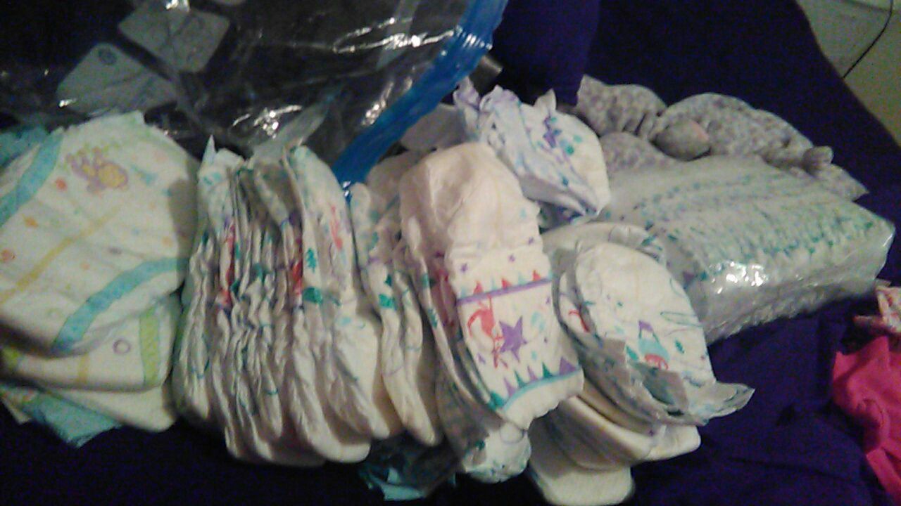 Size 3 diapers , multiple brands ! MAKE AN OFFER