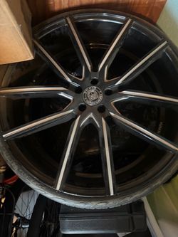 Lamborghini Series Gloss Black Milled Wheel with Tire