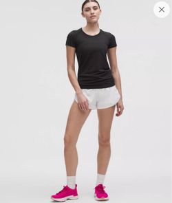 Lululemon Swiftly Tech Short-Sleeve Shirt 2.0 Hip Length  size 6