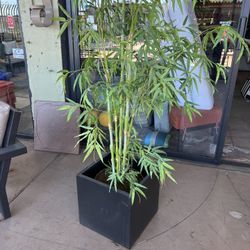 Outdoor Metal Planter Box 