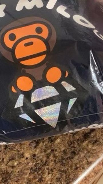 BABY MILO BAPE HOODIE FOR SELL (RUNS SMALL)