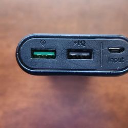 Anker mobile charger 20000 Mah