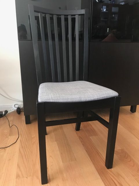 4 IKEA Norrnas chairs (black with gray upholstery)