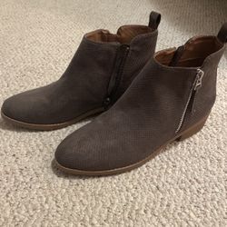 Brown Wedges 