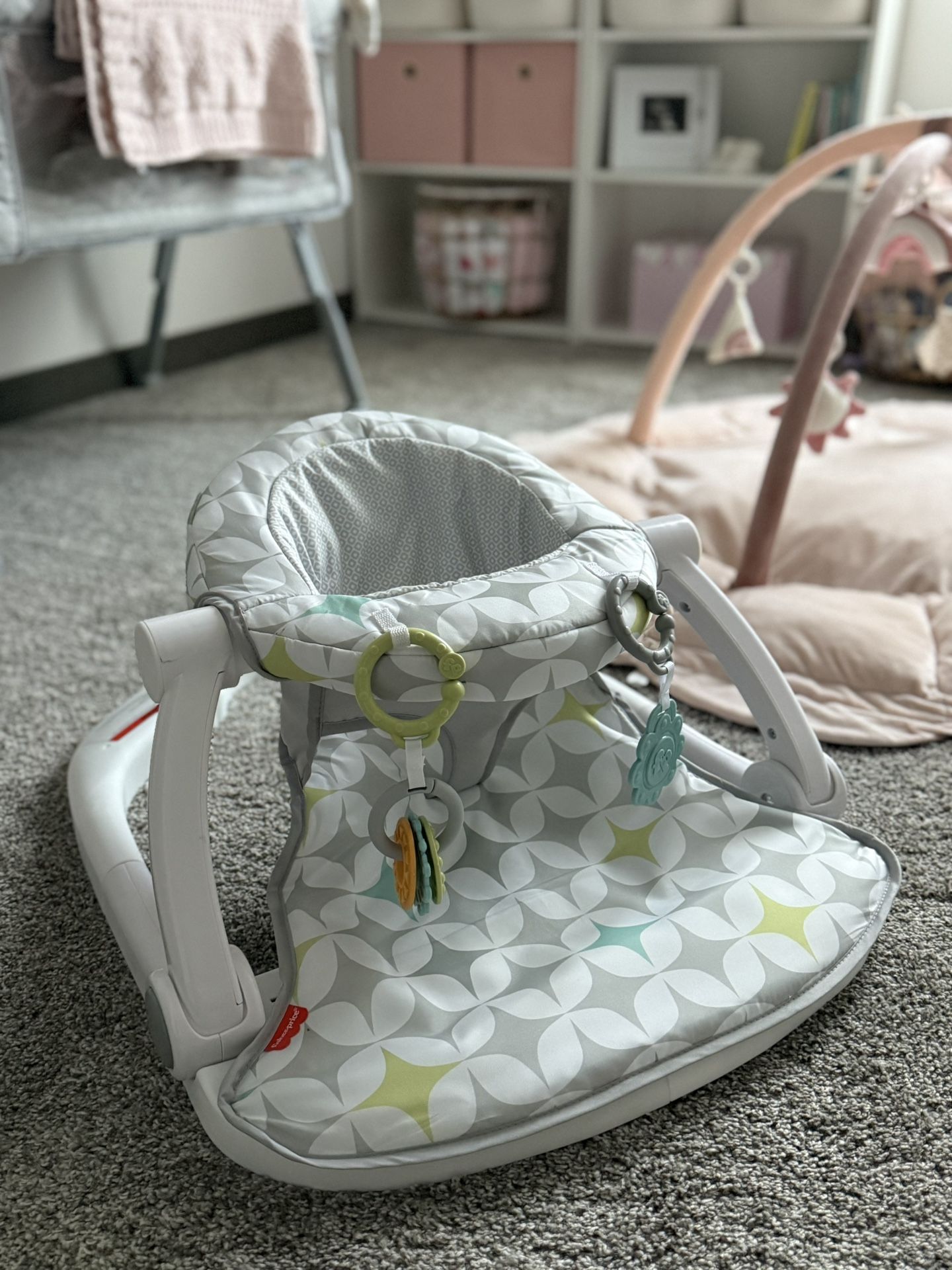 Fisher-price sit-me-up floor seat