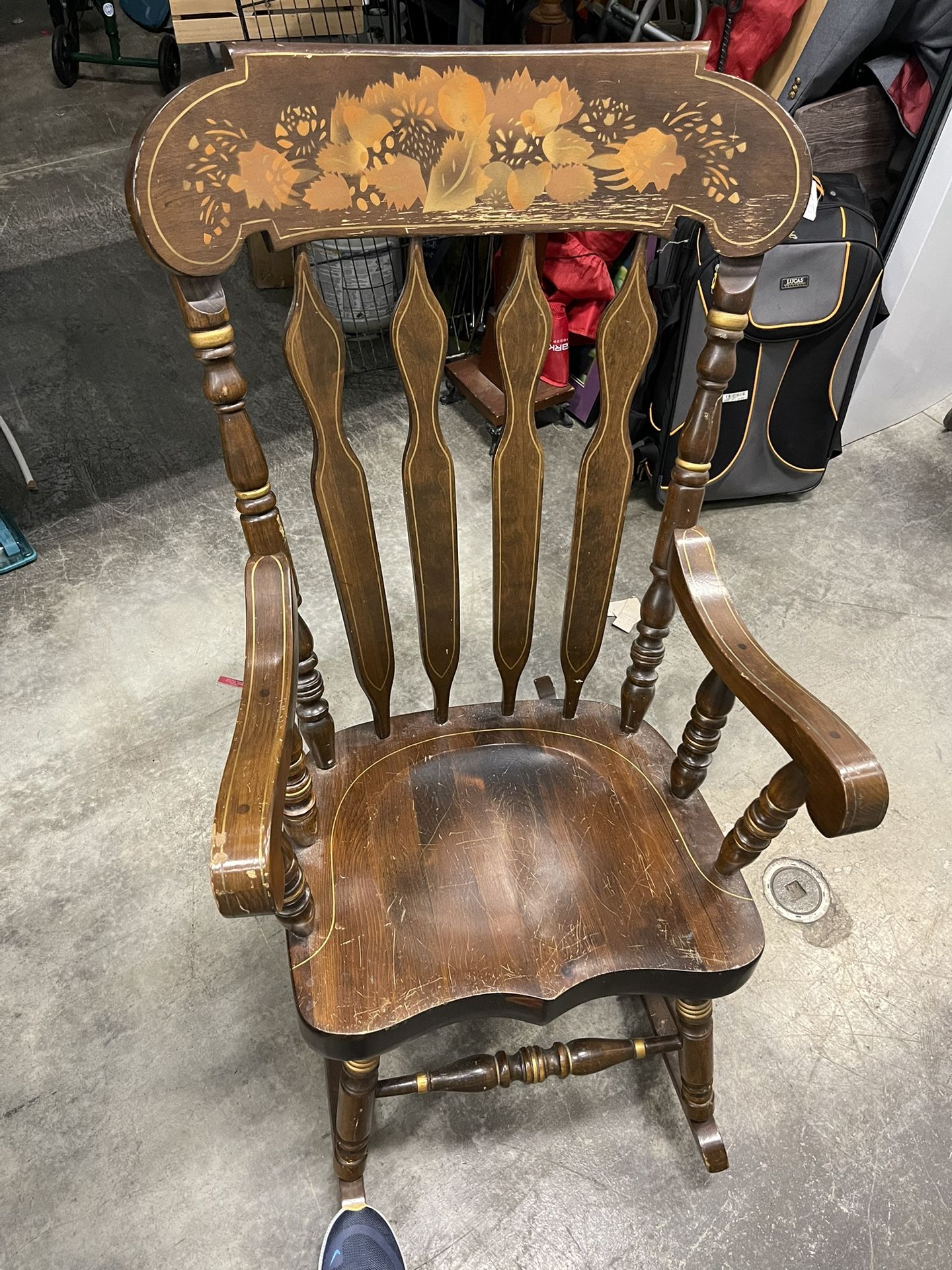 Solid Wood Rocking Chair