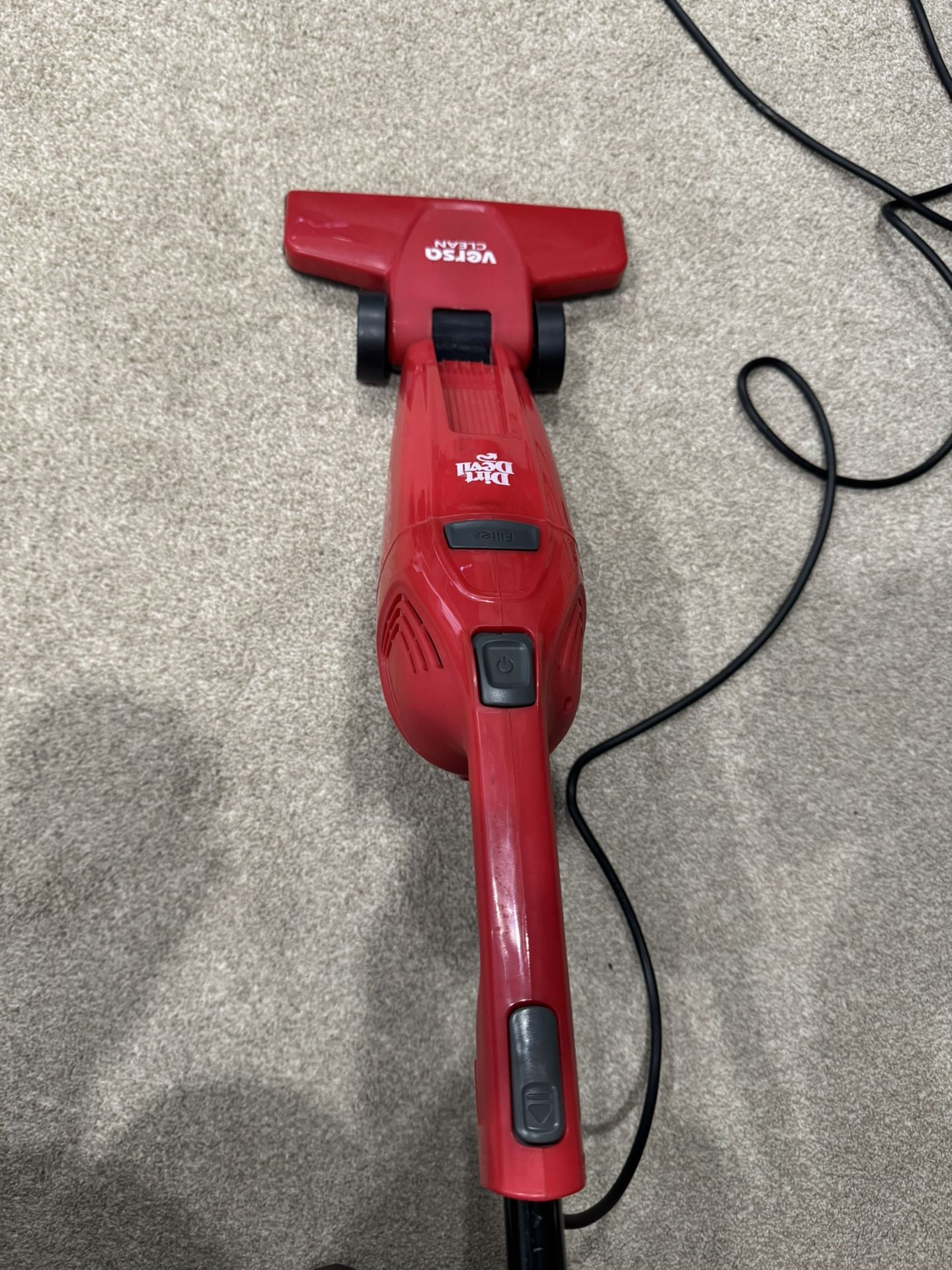 Dirt Devil Versa Clean vacuum cleaner