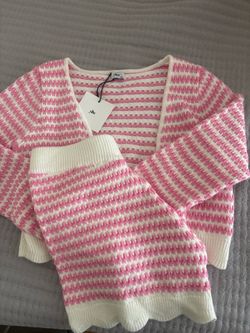 Yllw The Label Pink & White  Sweater Set-New!