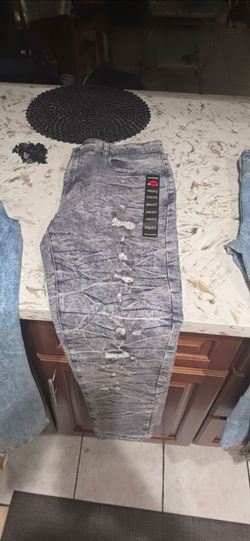 REASON JEANS