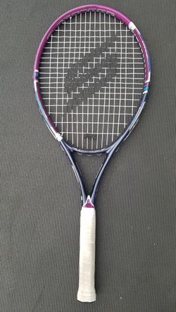 Ladies tennis racquet